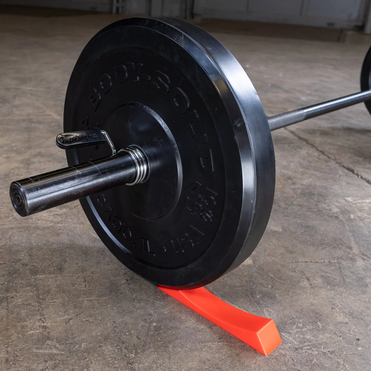 Deadlift Wedge - Olympic Plate Wedge – Body-Solid (BSTOPW) 3 Deadlift Wedge - Olympic Plate Wedge – Body-Solid (BSTOPW) - Image 3
